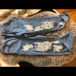 Ripped mom jeans